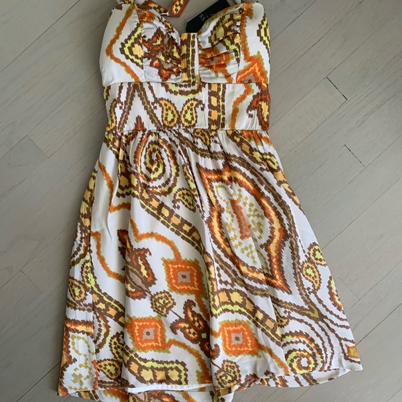 Guess dress BNWT - Picture 2 of 3